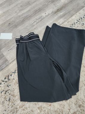Pleated Black Wide Leg Pants with White Striped Waistband